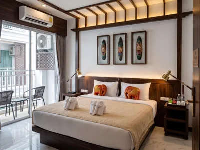 Hotel Baya Phuket - Rooftop Pool, Next to Food Market & Steps to Beach – Foto 8