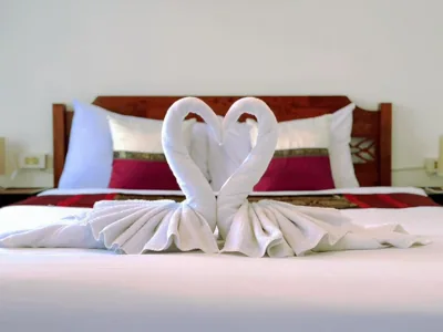Hotel Baya Phuket - Rooftop Pool, Next to Food Market & Steps to Beach – Foto 16